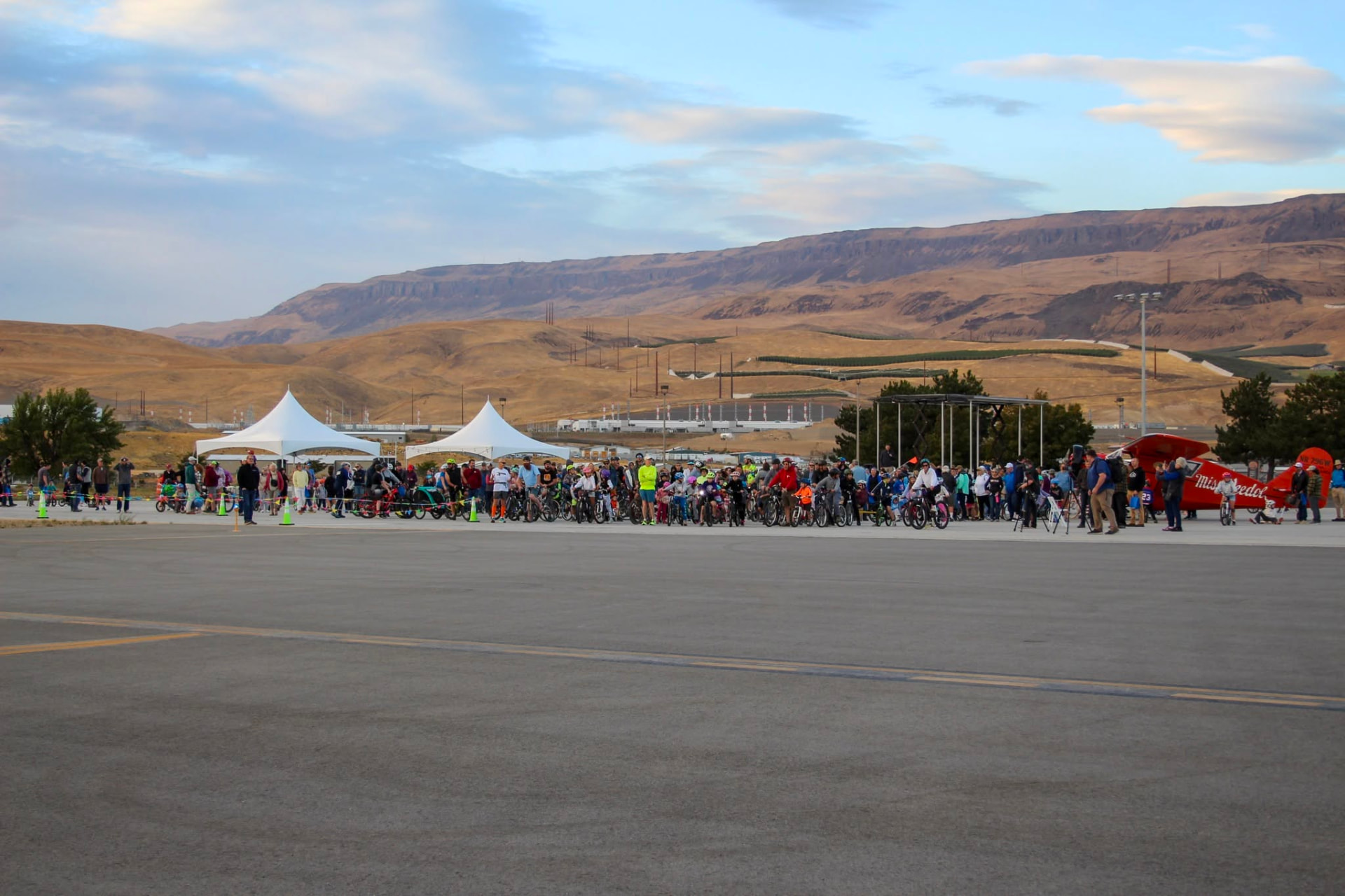 Tent and staging rentals for a new terminal grand opening ceremony in Eastern Washington